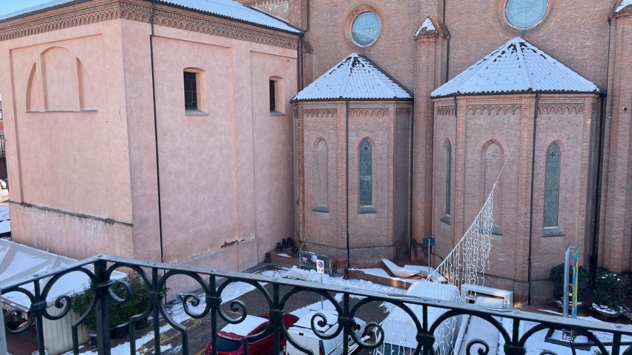Historical Duomo Apartment Alba Esterno foto